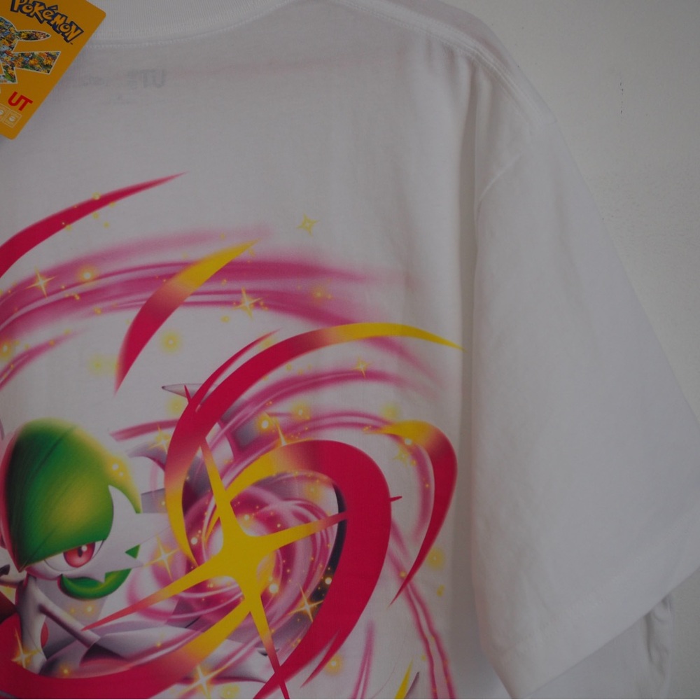 Pokemon Gardevoir 0282 trading card game cotton Uniqlo t shirt - Picture 7 of 9
